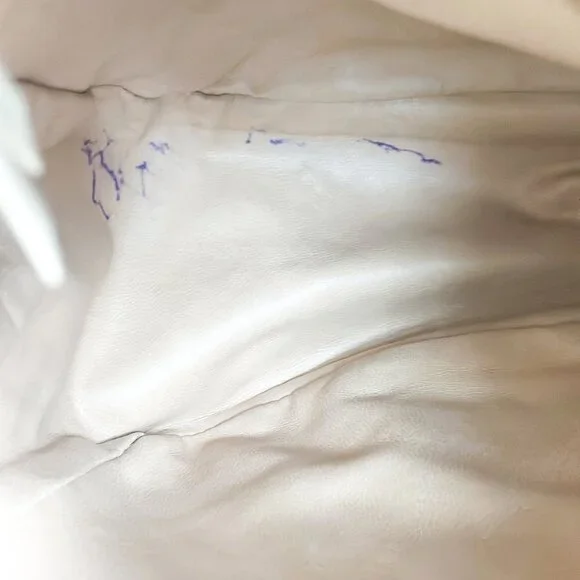 Bottega Veneta Shoulder Bag - Picture 14 of 16